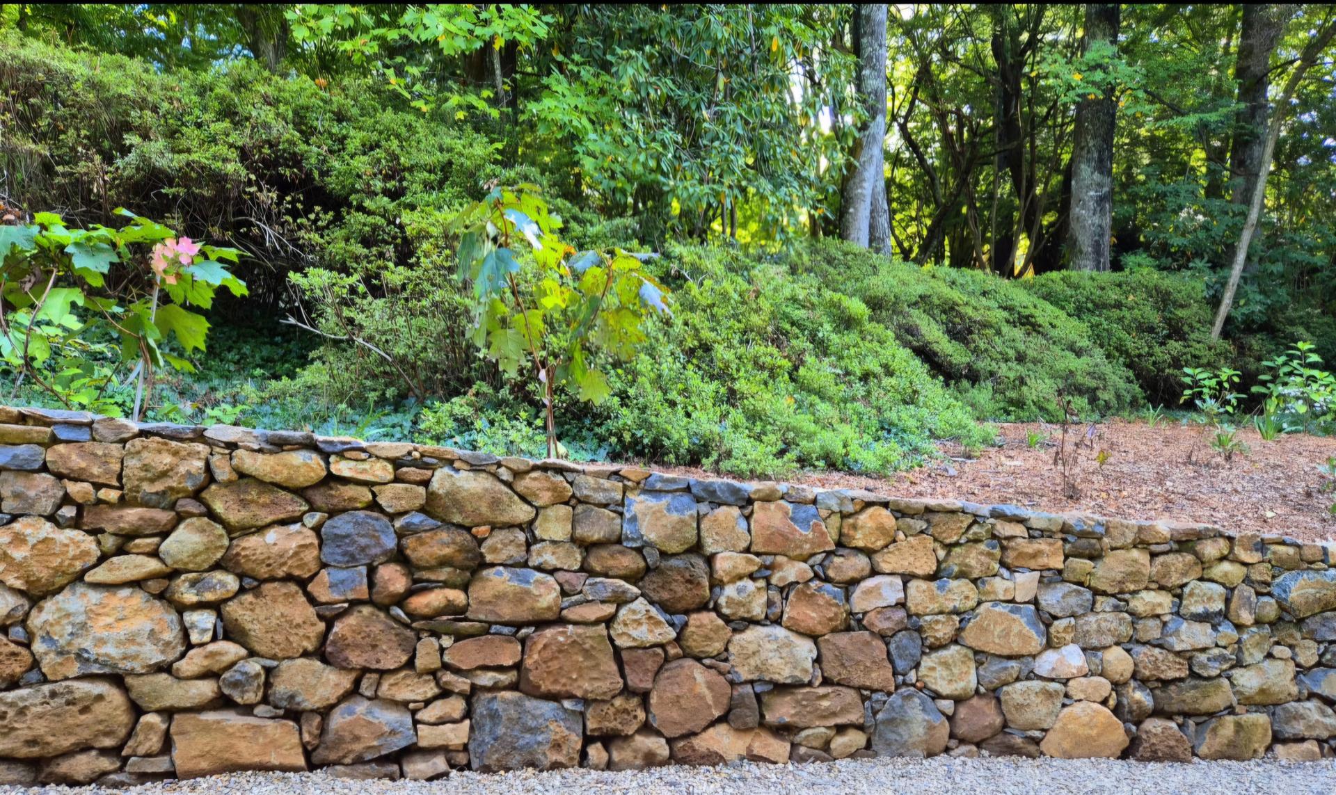 Eminence Landscapes project